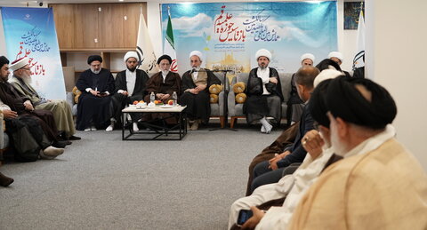 تصاویر/ دیدار مهمانان بین‌المللی همایش یکصدمین سالگشت حوزه علمیه قم با آیت‌الله اعرافی