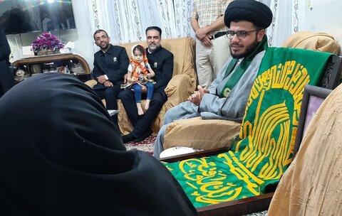 تصاویر/جشن مردمی حسینیه مزرعه خطیر نطنز از کاروان زیر سایه خورشید