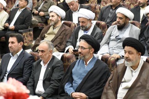 تصاویر/ مراسم تکریم و معارفه مسئول مرکزاسلامی شهرستان ماکو