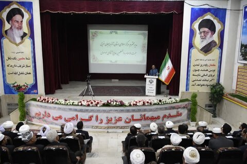 تصاویر/ مراسم تکریم و معارفه مسئول مرکزاسلامی شهرستان ماکو