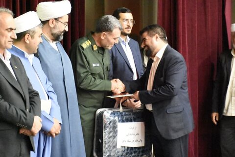 تصاویر/ مراسم تکریم و معارفه مسئول مرکزاسلامی شهرستان ماکو