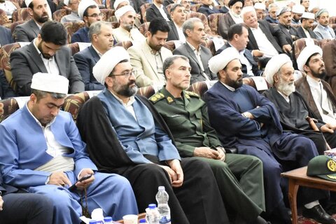 تصاویر/ مراسم تکریم و معارفه مسئول مرکزاسلامی شهرستان ماکو