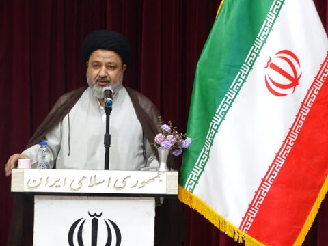 تصاویر/ مراسم تکریم و معارفه مسئول مرکزاسلامی شهرستان ماکو