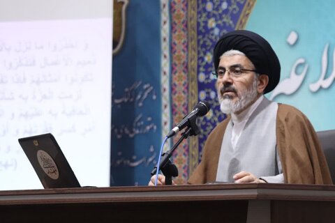 تصاویر/ سلسله نشست های شـــرح و تفـسیر نهج البلاغه در ارومیه