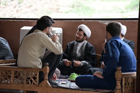 تصاویر/ اردوی تفریحی سیاحتی طلاب تکاب به روستای قینرجه
