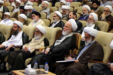 Imágenes / Clausura del congreso internacional por el centenario de la reapertura del Seminario de Qom-6