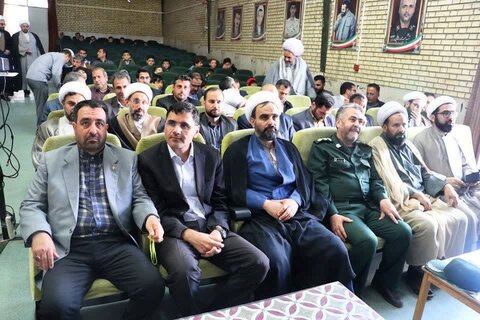 تصاویر / اجلاسیه نماز در شهرستان بویین زهرا