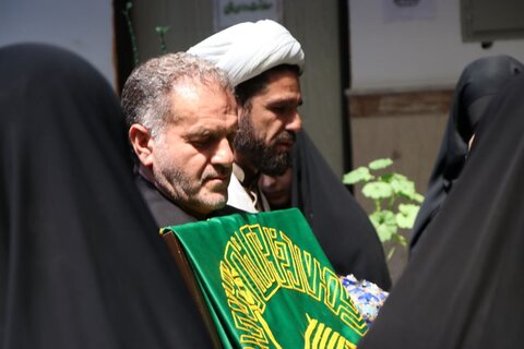 تصاویر/ جشن دهه کرامت و ولادت امام رضا (ع) در مدرسه علمیه ریحانة الرسول ارومیه