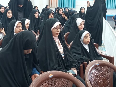 تصاویر/ اختتامیه مسابقات قرآنی دانش‌آموزی در شهربابک