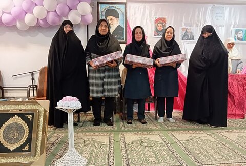 مراسم گرامیداشت مقام معلم و استاد