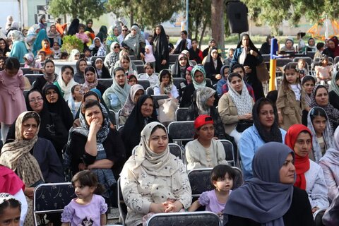 تصاویر/ جشن بانوان سیرجانی در دهه کرامت