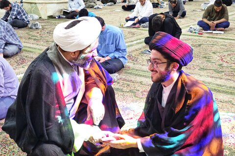 تصاویر/ برگزاری آزمون متمرکز مدارس فقهی قم