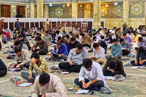 تصاویر/ برگزاری آزمون متمرکز مدارس فقهی قم