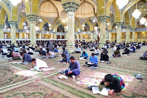 تصاویر/ برگزاری آزمون متمرکز مدارس فقهی قم