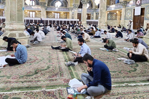 تصاویر/ برگزاری آزمون متمرکز مدارس فقهی قم