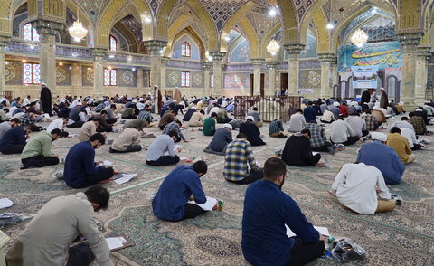 تصاویر/ برگزاری آزمون متمرکز مدارس فقهی قم