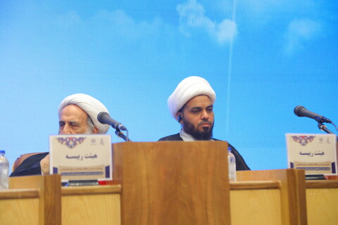 تصاویر / دومین روز همایش بین المللی یکصدمین سالگشت بازتأسیس حوزه علمیه قم - 1