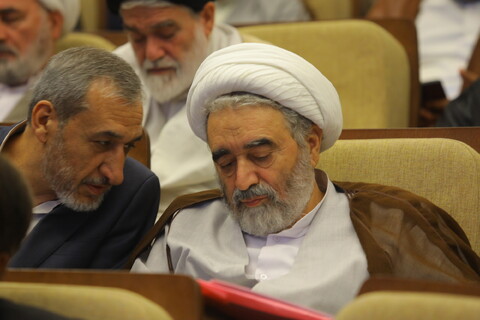 تصاویر / دومین روز همایش بین المللی یکصدمین سالگشت بازتأسیس حوزه علمیه قم - 2