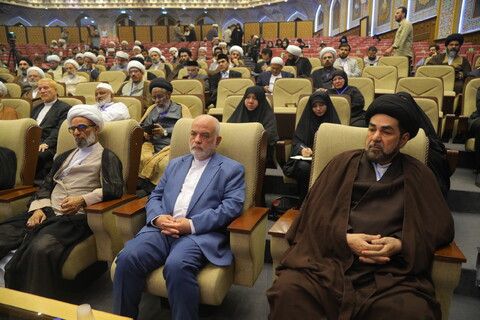 تصاویر / دومین روز همایش بین المللی یکصدمین سالگشت بازتأسیس حوزه علمیه قم - 2