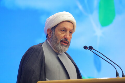 تصاویر / دومین روز همایش بین المللی یکصدمین سالگشت بازتأسیس حوزه علمیه قم - 2