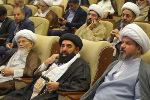 تصاویر / دومین روز همایش بین المللی یکصدمین سالگشت بازتأسیس حوزه علمیه قم - 3