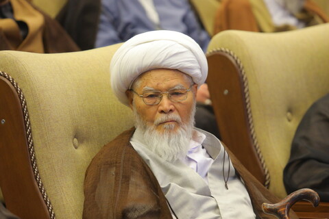 تصاویر / دومین روز همایش بین المللی یکصدمین سالگشت بازتأسیس حوزه علمیه قم - 3