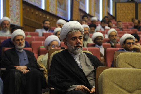 تصاویر / دومین روز همایش بین المللی یکصدمین سالگشت بازتأسیس حوزه علمیه قم - 3