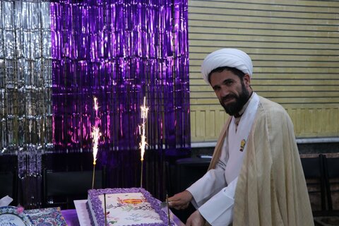 برنامه کاروان زیر سایه خورشید در 18 اردیبهشت در ارومیه