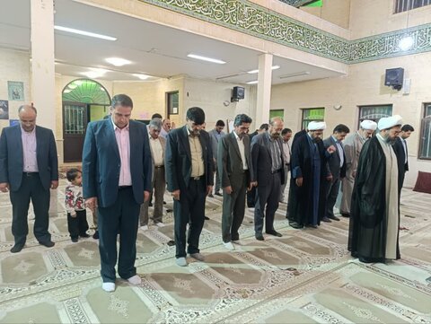 تصاویر تجليل از اساتید دانشگاه آزاد اسلامی الیگودرز با حضور  امام جمعه