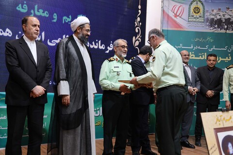 تصاویر / آیین تکریم و معارفه فرمانده انتظامی استان همدان