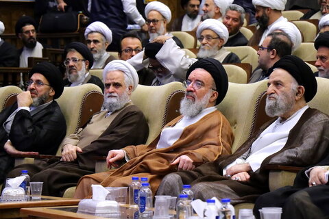 مؤتمر الذكرى المئوية لإعادة تأسيس الحوزة العلمية في قم