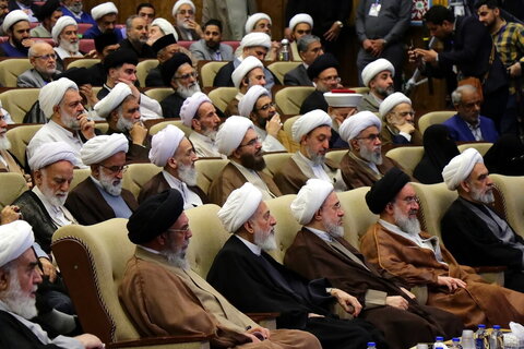 مؤتمر الذكرى المئوية لإعادة تأسيس الحوزة العلمية في قم