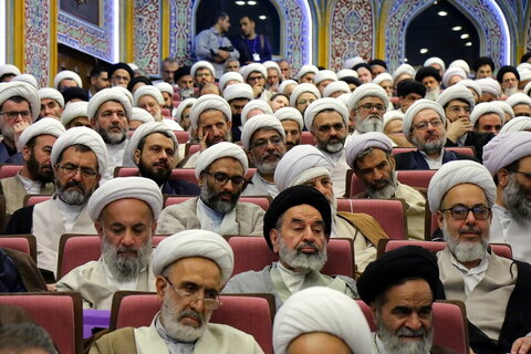 مؤتمر الذكرى المئوية لإعادة تأسيس الحوزة العلمية في قم