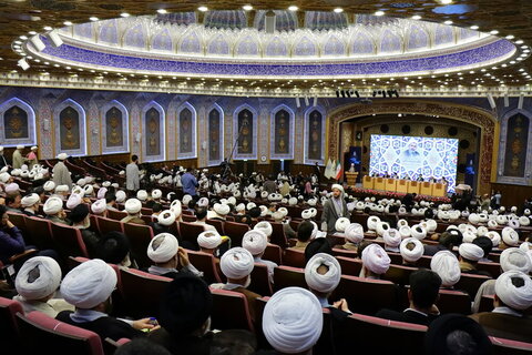 مؤتمر الذكرى المئوية لإعادة تأسيس الحوزة العلمية في قم