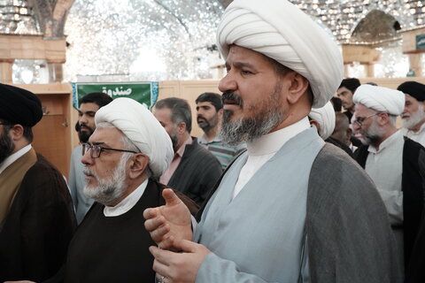 تصاویر/ تشرف مهمانان بین‌المللی همایش صده به حرم مطهر حضرت معصومه(س)