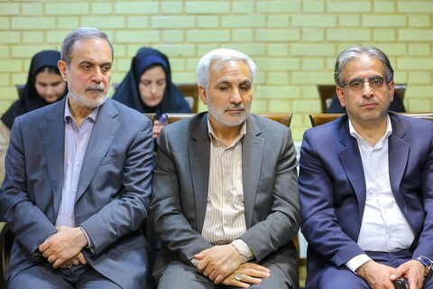 تصاویر | دیدار رئیس و اعضای کمیسیون اجتماعی مجلس شورای اسلامی با نماینده ولی فقیه در استان آذربایجان شرقی