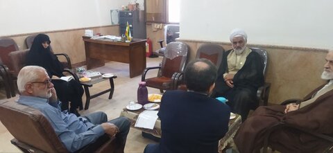 تصاویر/برگزاری اولین جلسه سال ۱۴۰۴ با هیات امنای مدرسه علمیه کوثر زرندیه