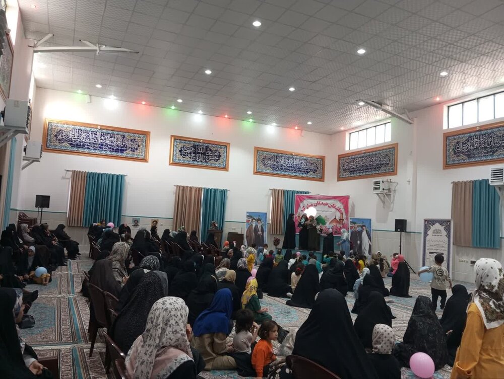 تصاویر/ میزبانی مدرسه علمیه شهر بابک در جشن دهه کرامت