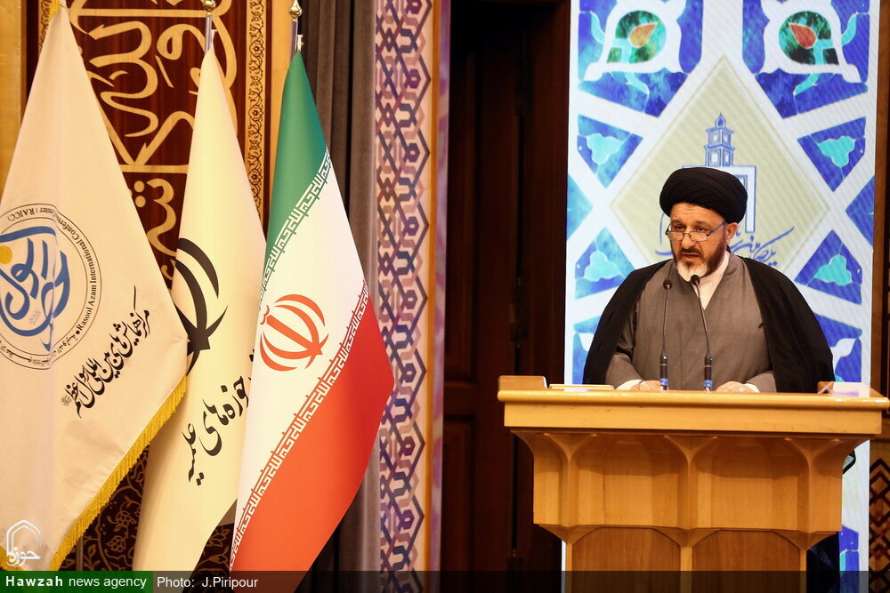 فیلم | قرائت پیام آیت الله العظمی نوری همدانی به همایش یکصدمین سالگشت بازتأسیس حوزه علمیه قم