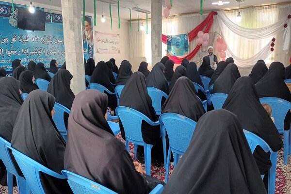 نیازهای جامعه مورد توجه ویژه بانوان طلبه قرار گیرد+ عکس