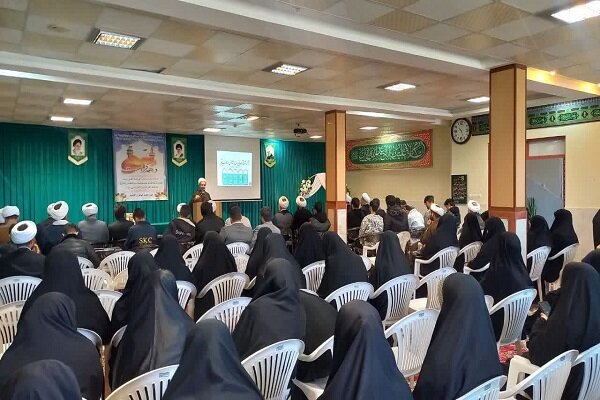 ترسیم افقهای بلند آینده در تربیت نسل جدید بر عهده اساتید حوزه است+ عکس