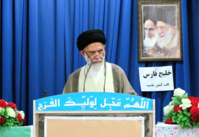 حوزه علمیه قم در خدمت مردم و حامی نظام اسلامی خواهد ماند