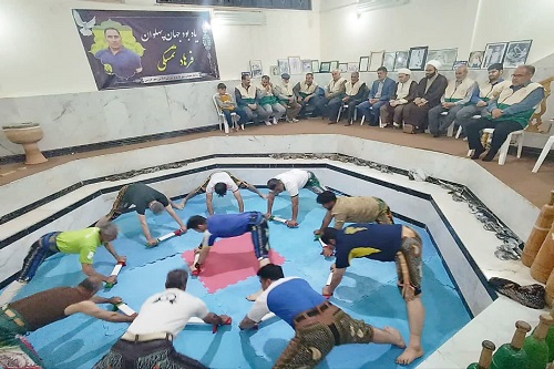 حضور خادمیاران رضوی در زورخانه امام علی(ع) هرسین + عکس