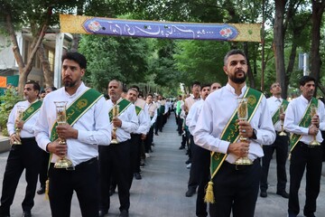 تصاویر / اجتماع بزرگ خادمیاران و یاوران رضوی اصفهان