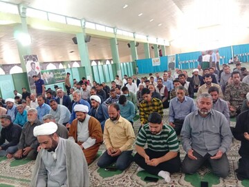 تصاویر/ اقامه نماز جمعه عنبرآباد