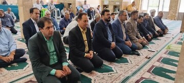 تصاویر/ اقامه نماز جمعه بلورد