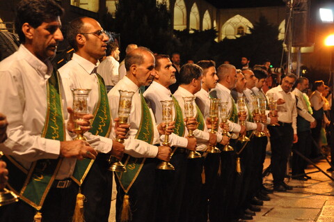 تصاویر / جشن بزرگ میلاد امام رضا (ع) در میدان امام خمینی (ره) اصفهان