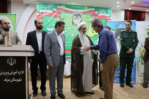 تصاویر/ تجلیل از اساتید فرزانه و بازنشستگان شهرستان مرند