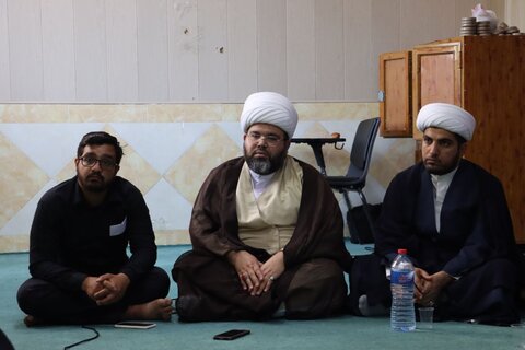 درس اخلاق طلاب مدرسه علمیه رضویه شهرستان هویزه