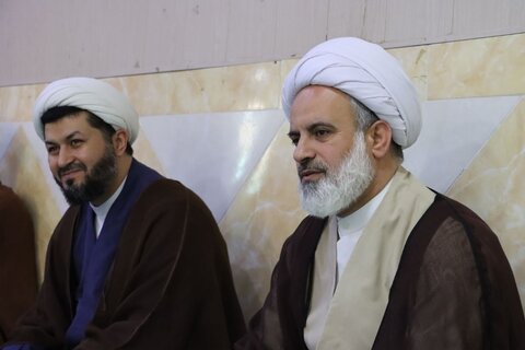 درس اخلاق طلاب مدرسه علمیه رضویه شهرستان هویزه